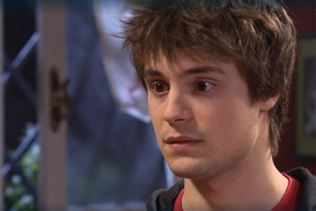 Un Posto al Sole problemi personaggio 