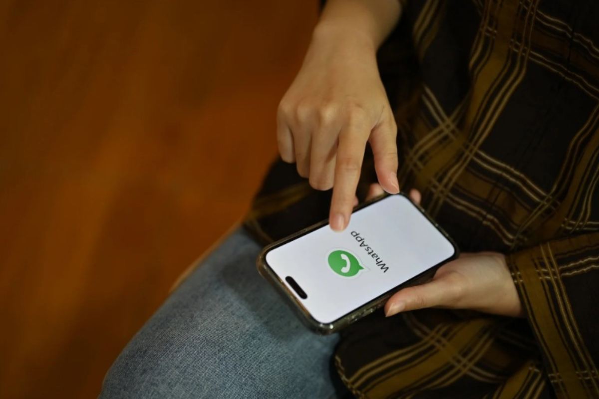 Icona WhatsApp su smartphone