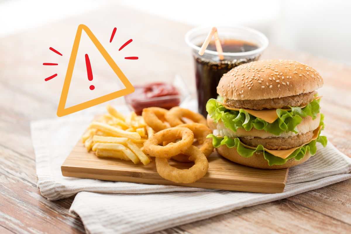 Il cibo spazzatura da fast food