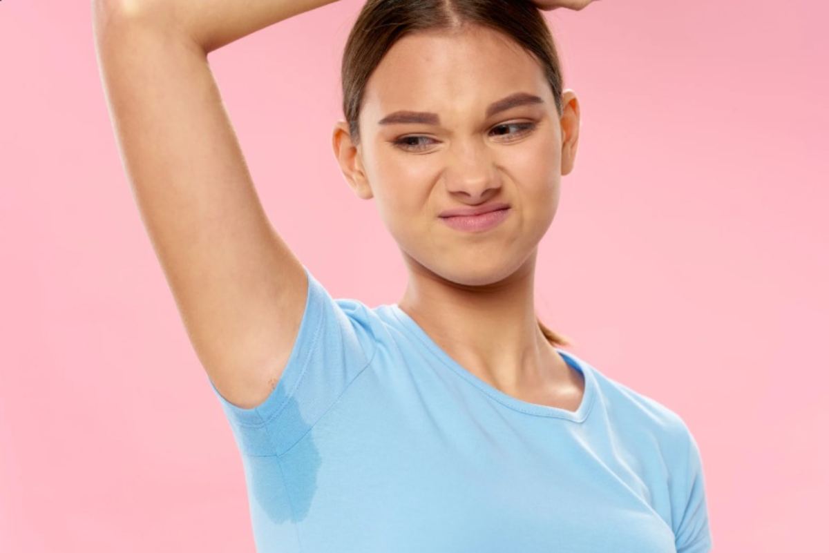 Ragazza sudata