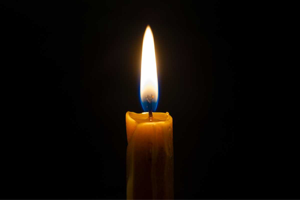 candela accesa