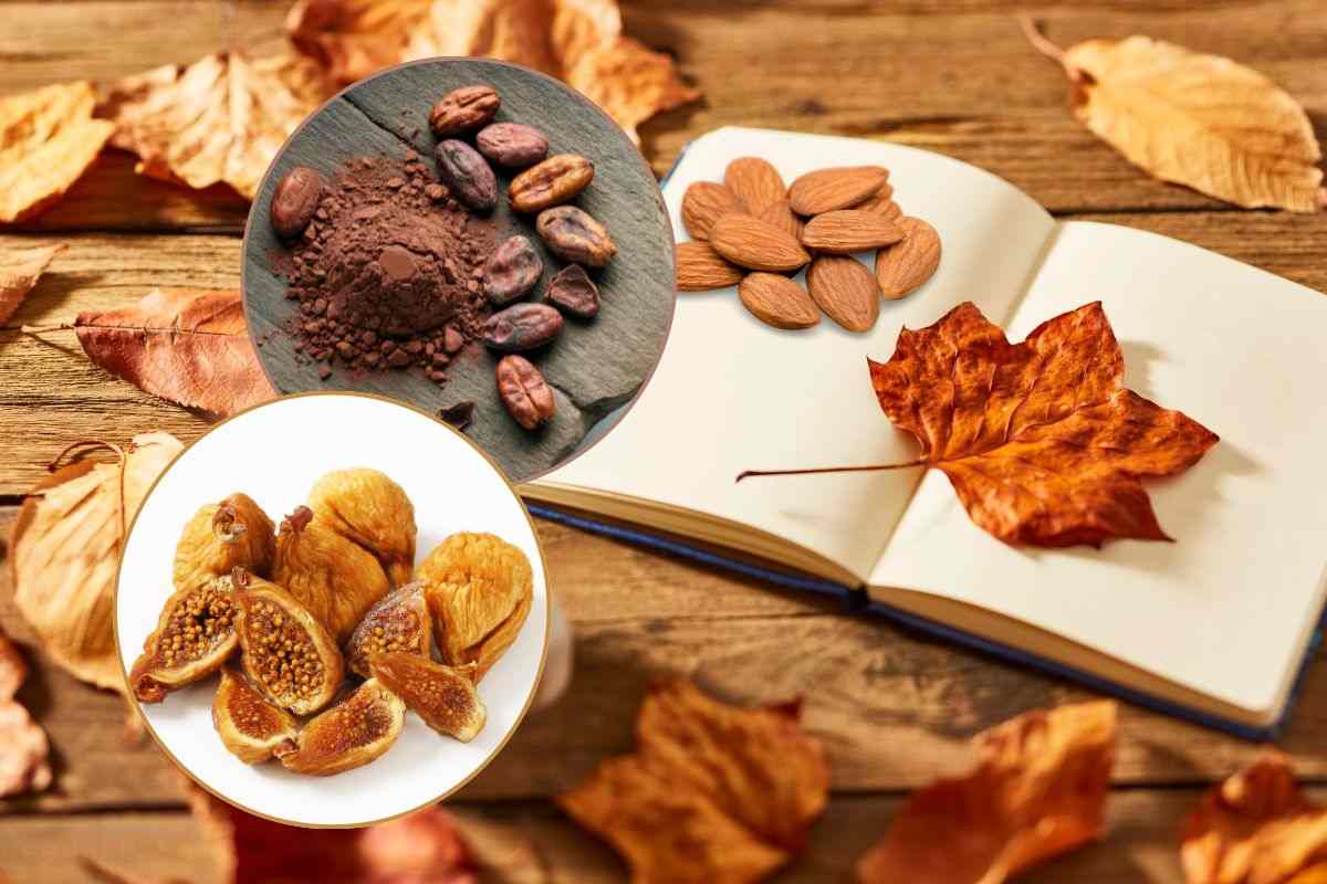 ricettario disposto su un tavolo coperto da foglie secche