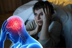 dormire poco invecchiamento del cervello