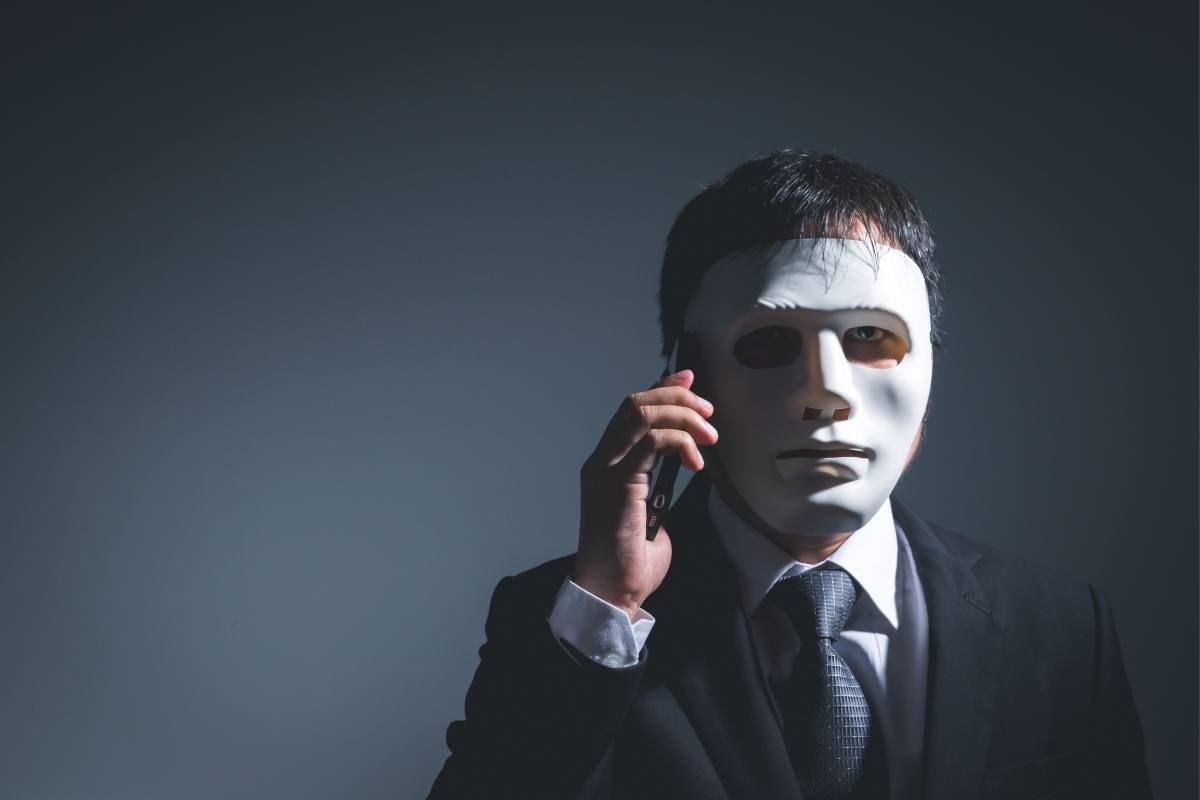 come funziona la truffa del bonifico con sms